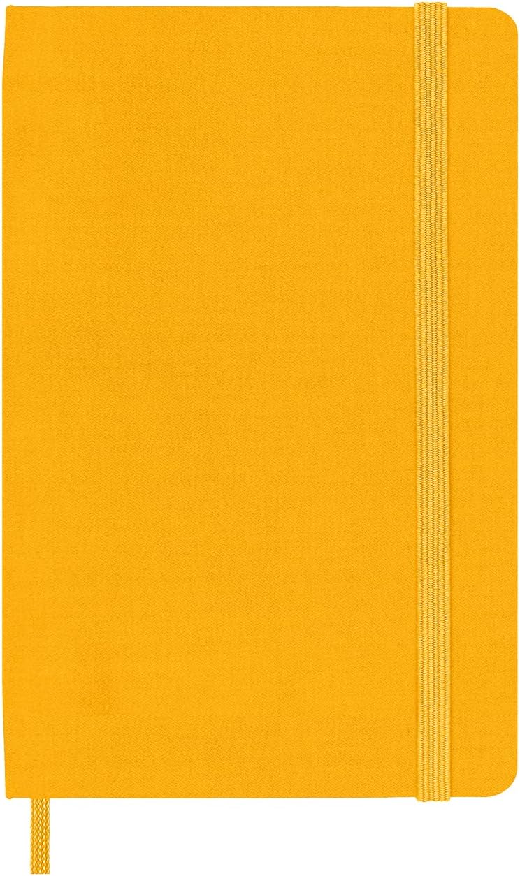 картинка Записная книжка Moleskine Classic Silk (тканевая обложка), (в линейку), Pocket (9х14см), оранжево-желтая от магазина Молескинов